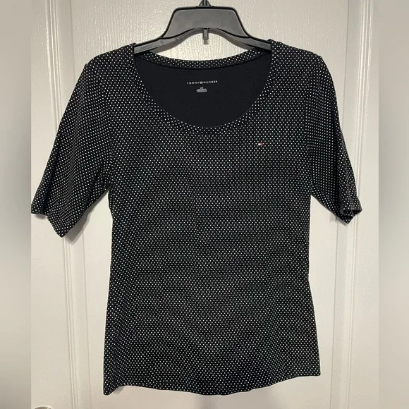 Tommy Hilfiger black and white polka dot tee size large - Picture 1 of 3